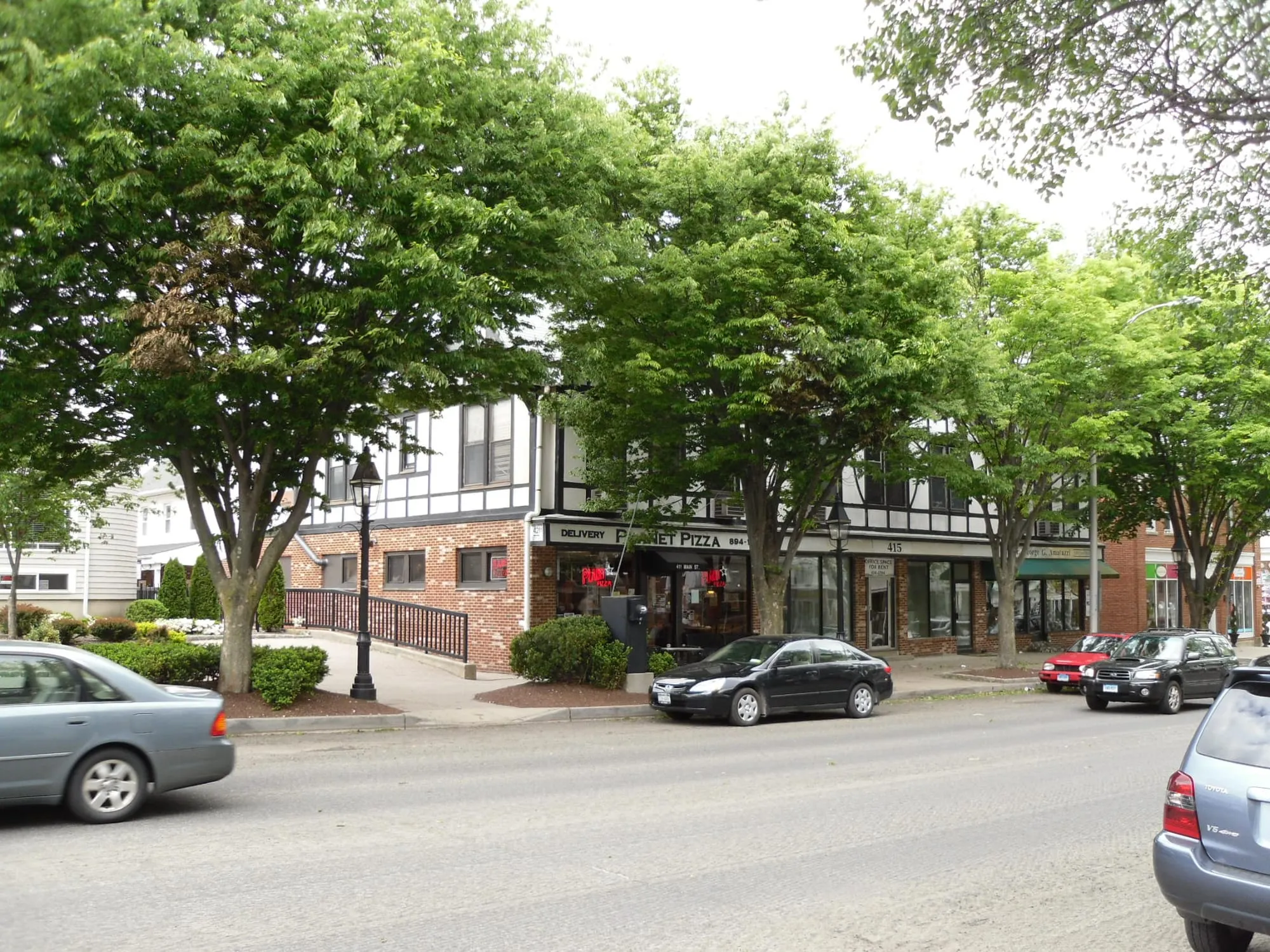 Shops on Main Street in Ridgefield